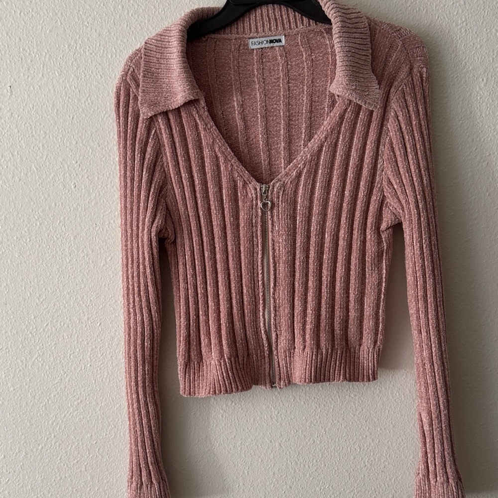 Fashion Nova V-Neck Ribbed Sweater - Soft Pink